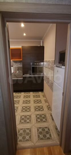 2-к. квартира, 70 м², 3/9 эт.