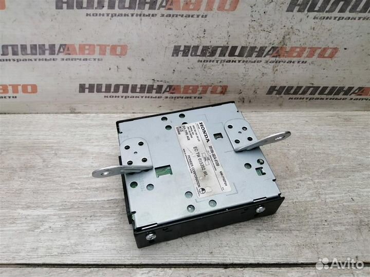 Усилитель акустической системы Хонда Аккорд 7