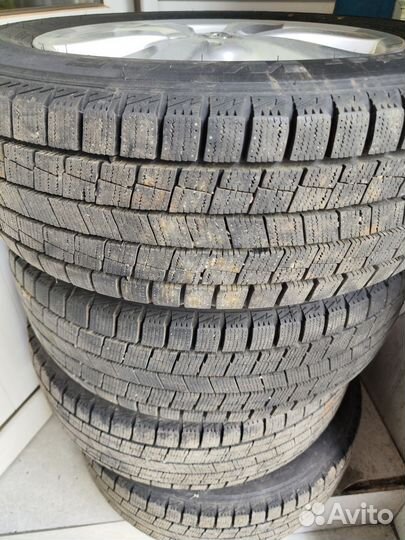 Goform W705 215/60 R17