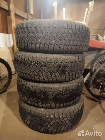 Michelin X-Ice North XIN2 215/65 R16 102V