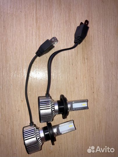 Лампа светодиодная Philips 11972UE2X2 LED