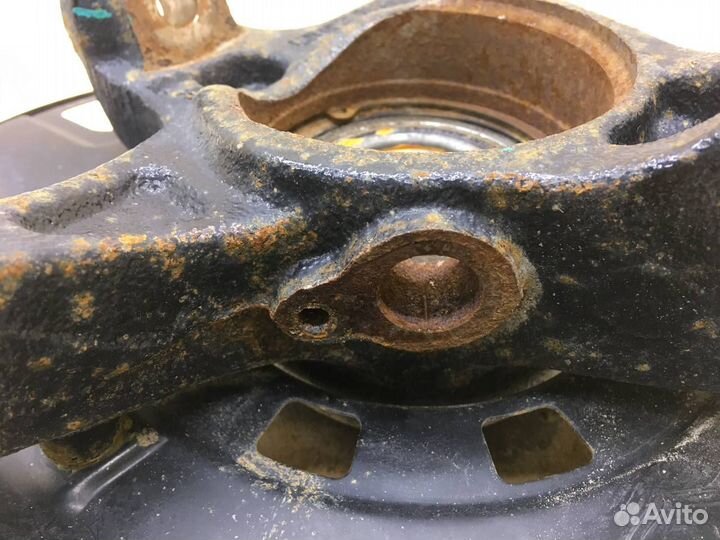 Б/У Б/У Кулак поворотный 204000102AA chery