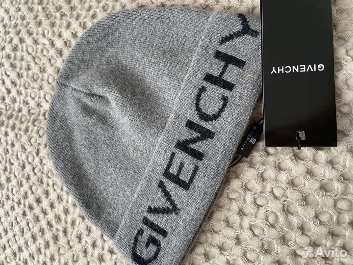 Шапка женская