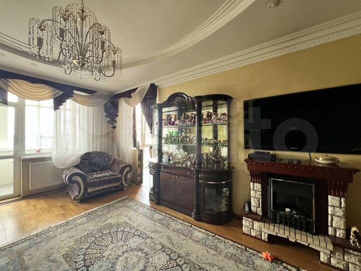 4-к. квартира, 150 м², 9/9 эт.