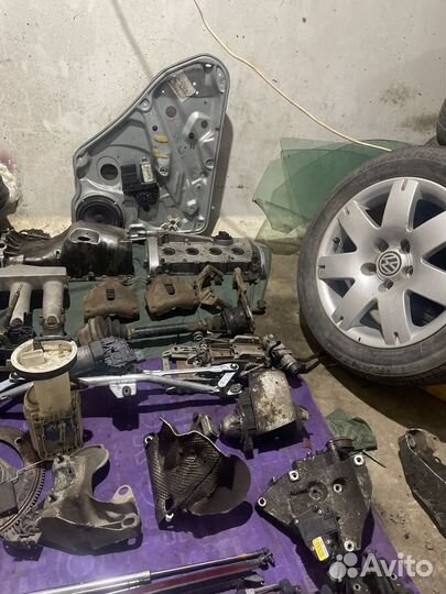 Разбираю Volkswagen Passat b5+