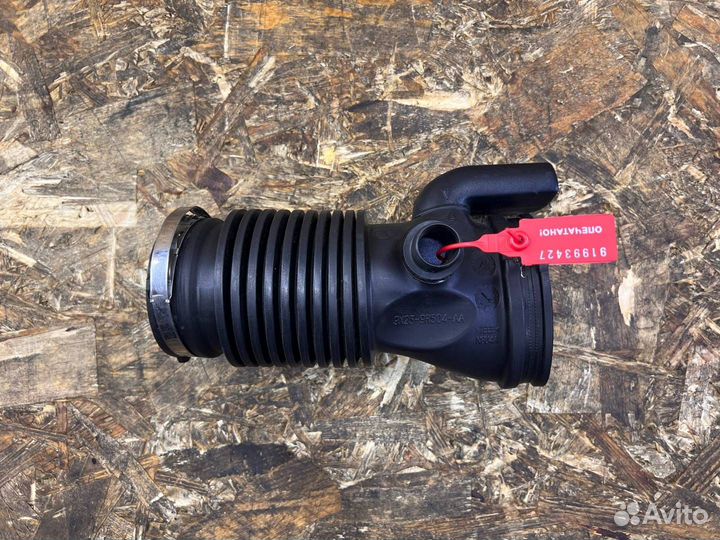 Патрубок воздушного фильтра Jaguar XF 5.0 09-15