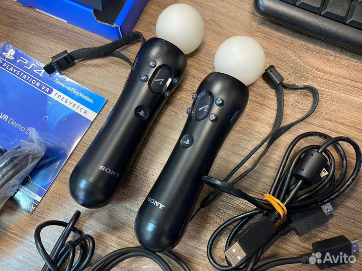 Шлем виртуальной реальности PlayStation VR Gen 1