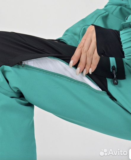 Горнолыжный костюм женский 46 размер