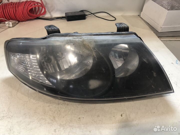 Фара правая nissan almera classic черная