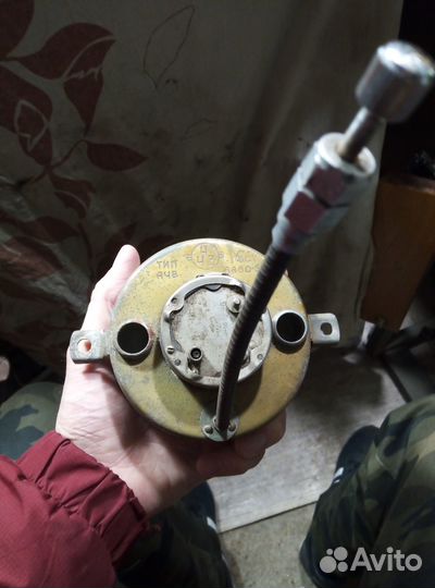 Часы на 21 Волгу