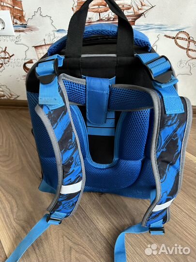 Школьный рюкзак