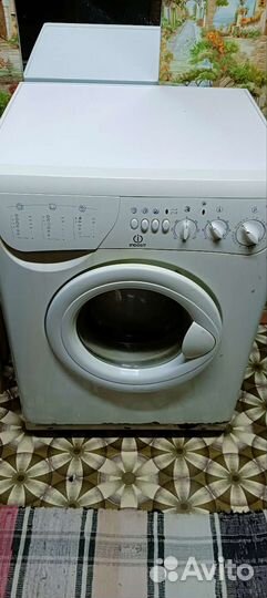 Стиральная машина indesit