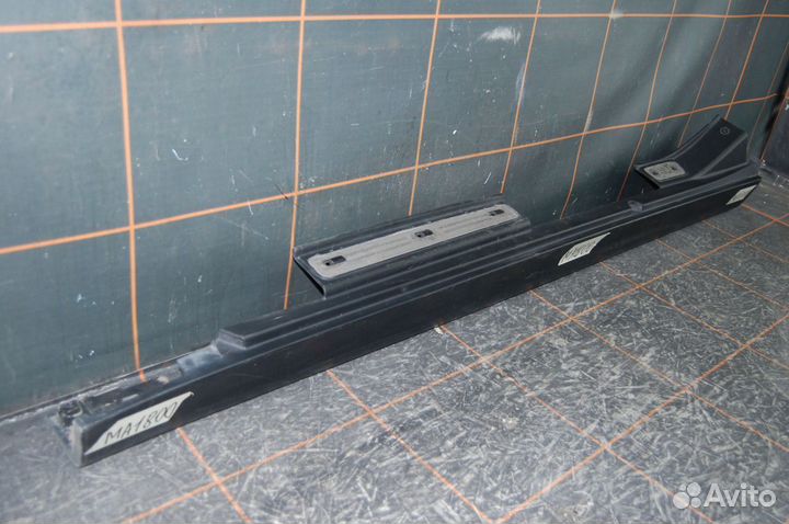 Накладка порога наружная левая - mini Hatch F56