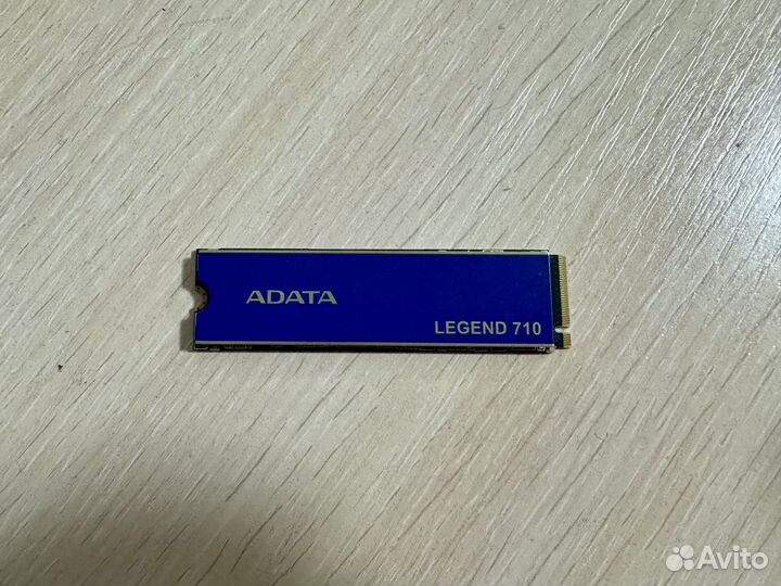 Ssd M.2 NVMe Adata Legend 710 1 tb
