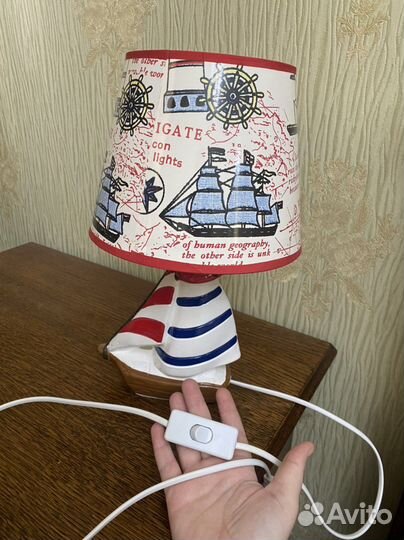 Лампа настольная детская