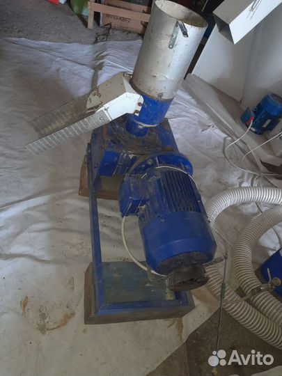 Гранулятор Дробилки смеситель для комбикорма бу