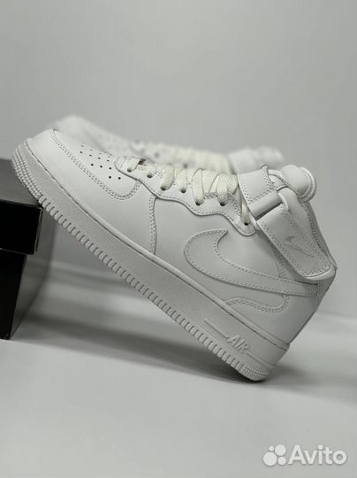 Кроссовки Nike Air Force 1 зимние