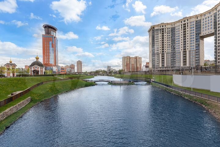 2-к. квартира, 79,9 м², 18/20 эт.