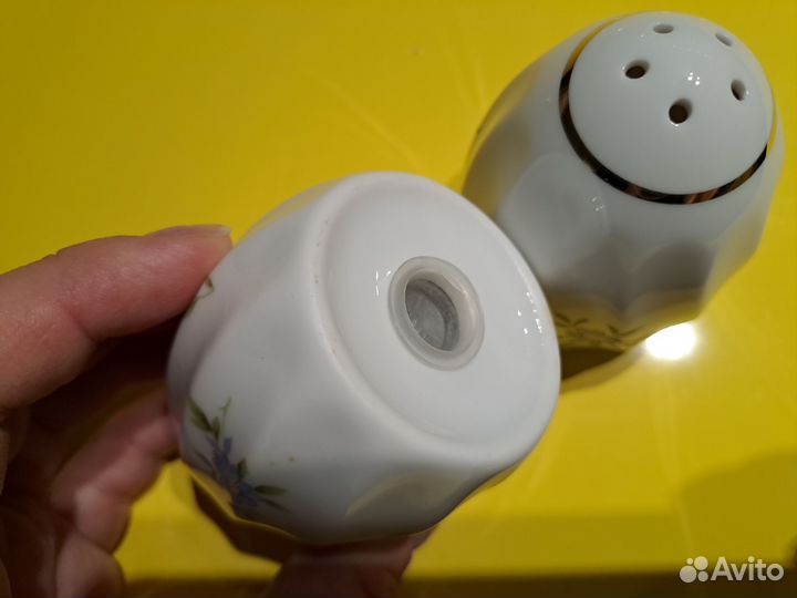 Солонка и перечница фарфор япония