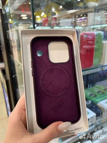 Чехол на iPhone 14 pro MagSafe кожа