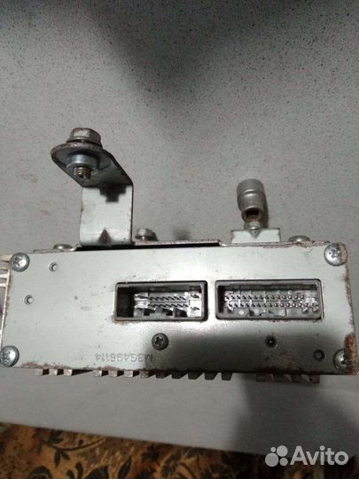 Усилитель акустической системы Honda Accord 8