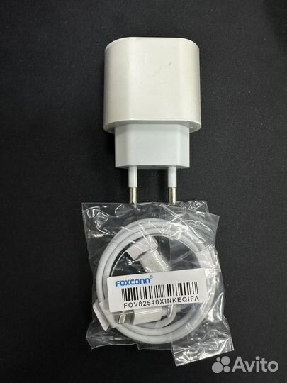 Зарядка для iPhone