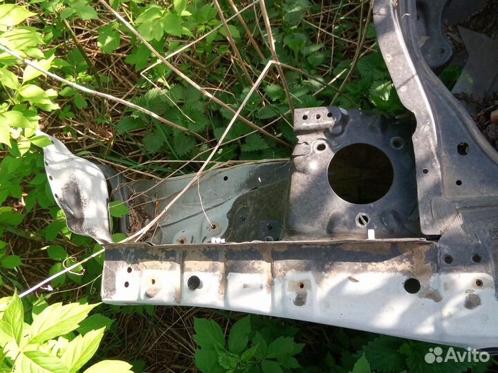 Передний левый лонжерон opel antara