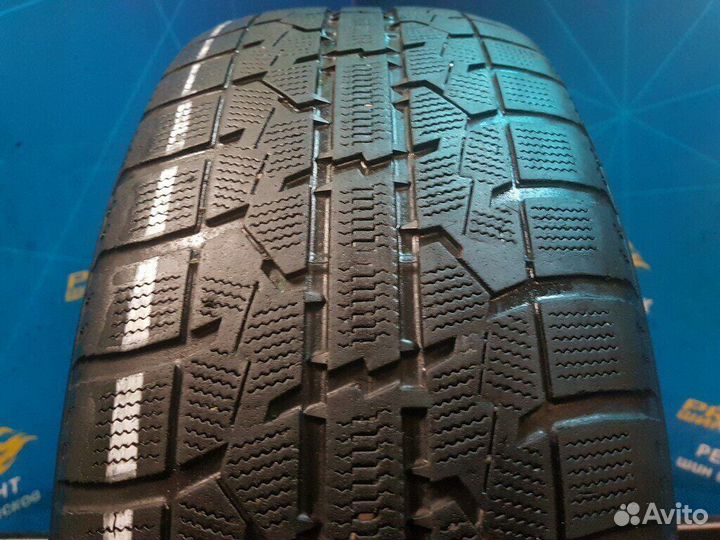 Toyo Observe Garit GIZ 205/60 R16