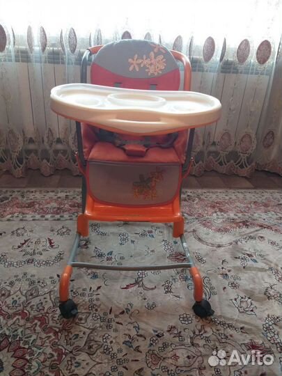 Стульчик для кормления