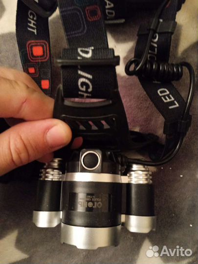 Фонарь налобный новый