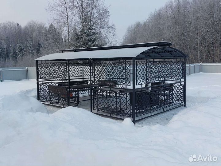 Беседка для дачи с мангалом