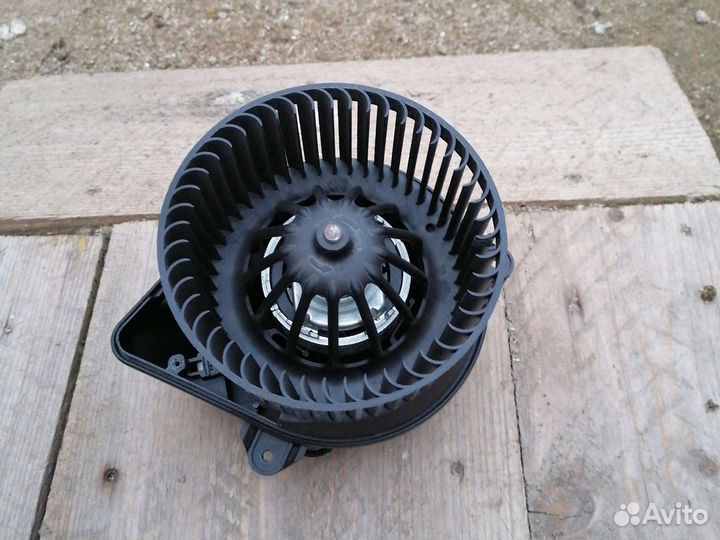 Вентилятор печки на саманд