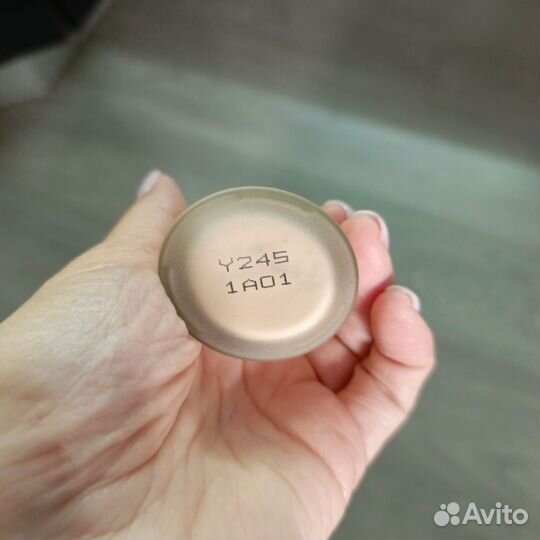 Крем тональный make up for ever watertone Y245