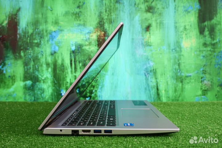 Тонкий ультрабук Acer на Intel Core i5