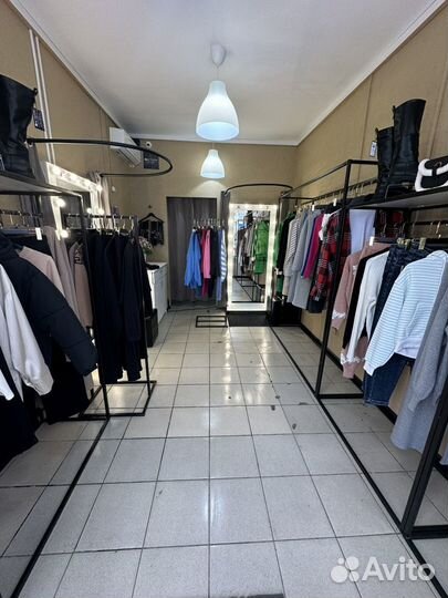Продам готовый бизнес магазин одежды