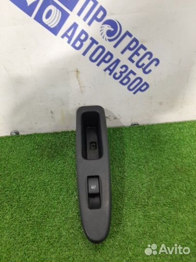 Кнопка стеклоподъемника Chery Amulet (A15) седан