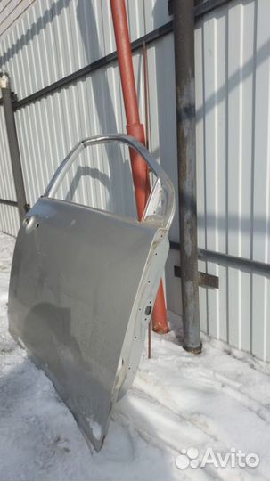 Дверь передняя правая toyota corolla 2008 г