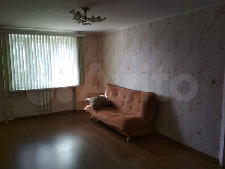 1-к. квартира, 40 м², 1/4 эт.