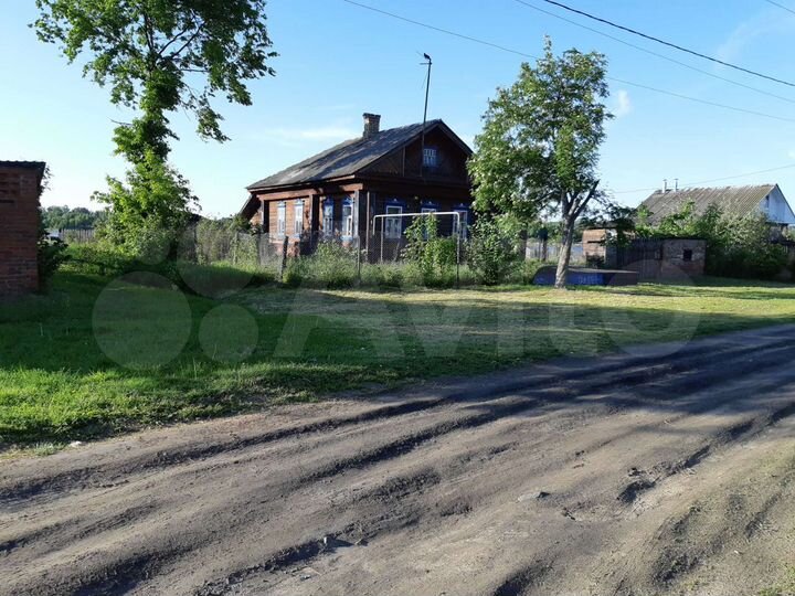 Дом 48 м² на участке 11 сот.