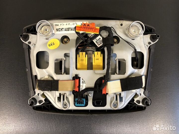 Подушка безопасности в руль VW Touareg Phaeton