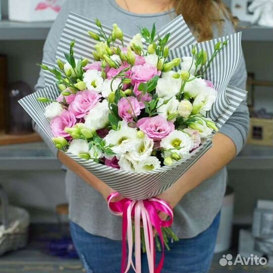 Живые цветы букеты с доставкой