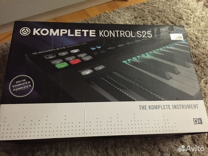Контроллер Komplete Kontrol S25