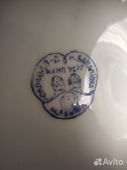 Фарфор молочник, блюдо, чайник. Редкость