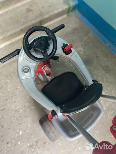 Велосипед трехколесный Ferrari