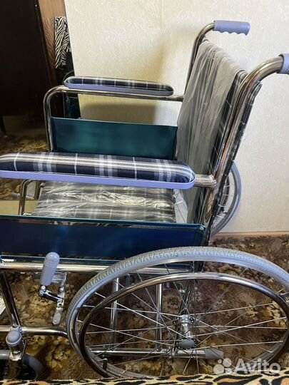 Коляска инвалидная