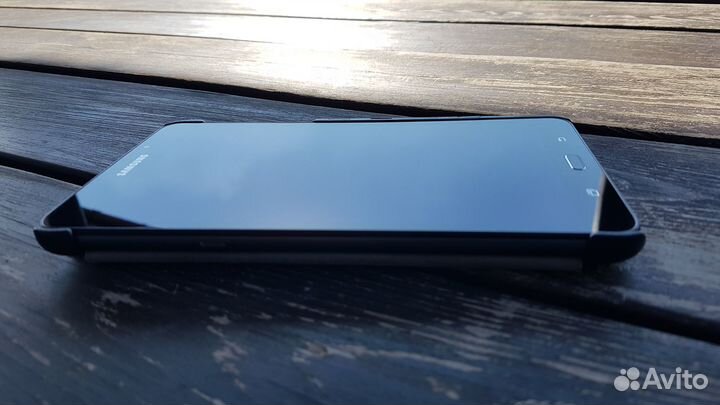 Планшет Samsung Galaxy Tab A 7.0 SM-T280 (2016)