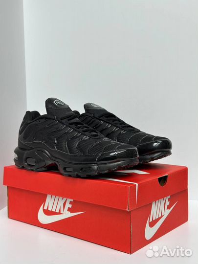 Кроссовки Nike Air Max Tn Plus