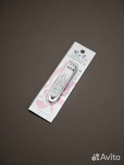 Kanetsune Клиппер для ногтей с контейнер (KC-056)