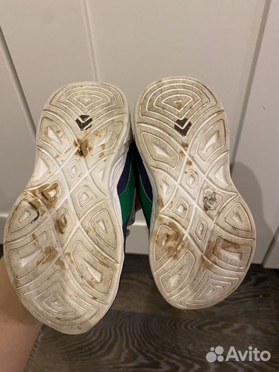 Кроссовки котофей 23