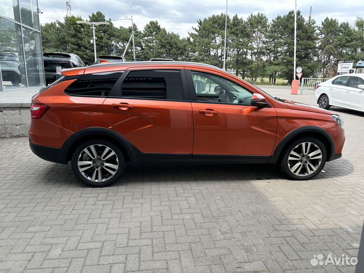 LADA Vesta Cross 1.8 МТ, 2020, 99 586 км